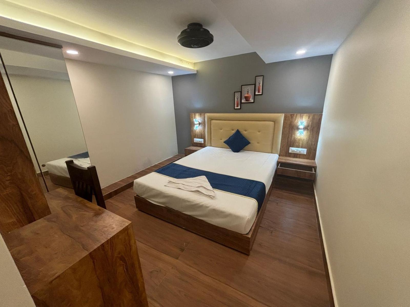 Hotel Z-A-R-A Park Goregaon West - Mumbai — Photos 2